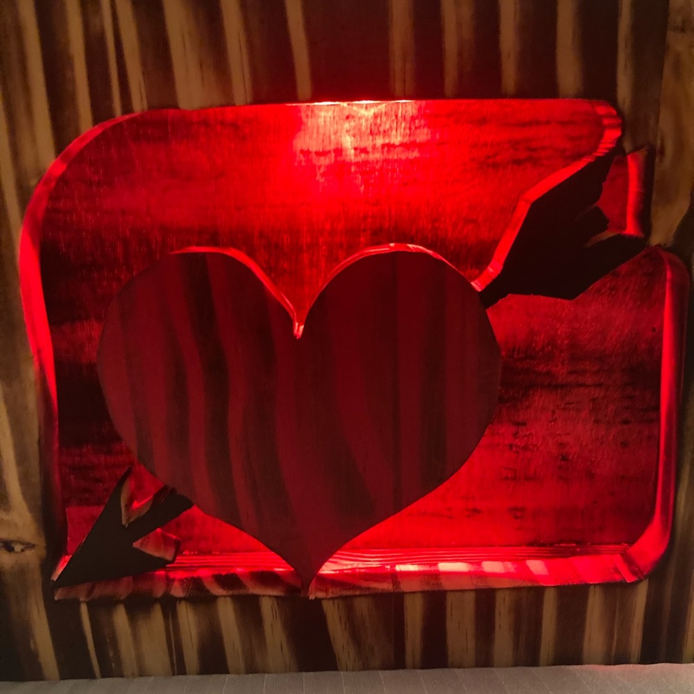 Light up Heart Box - Picture 2 of 4